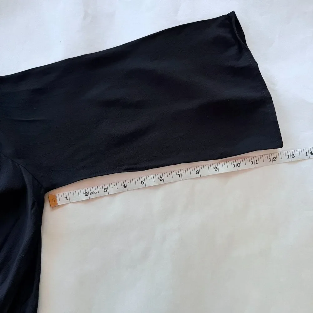 NWT Anthropologie Elevenses Lace-Trimmed Romper 3/4 Sleeves V-Neck in Black Sz M - Picture 15 of 15